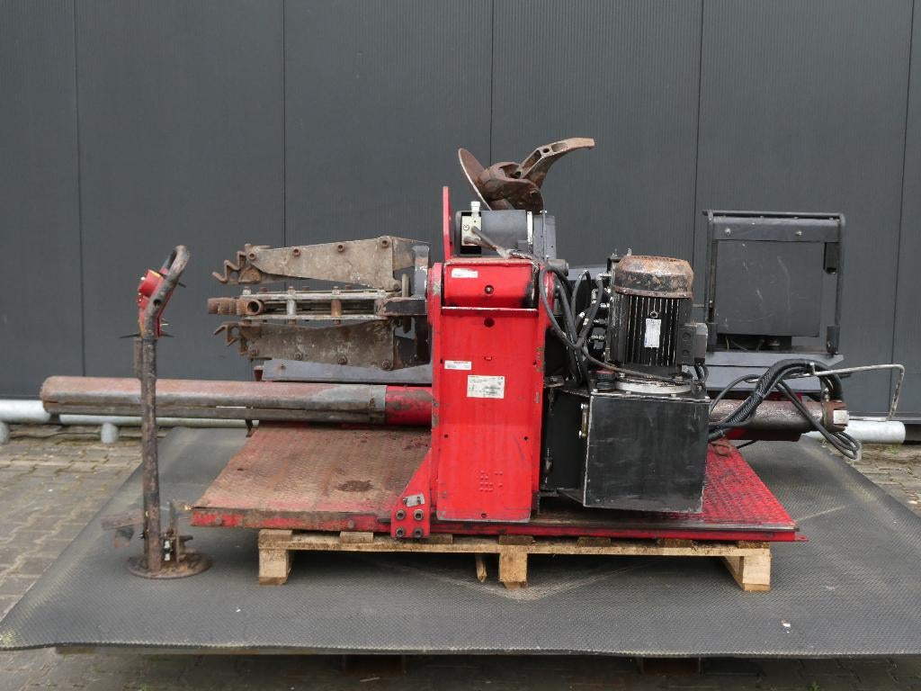 Banden De en Monteermachine Bandenmachine Corghi, Ophalen