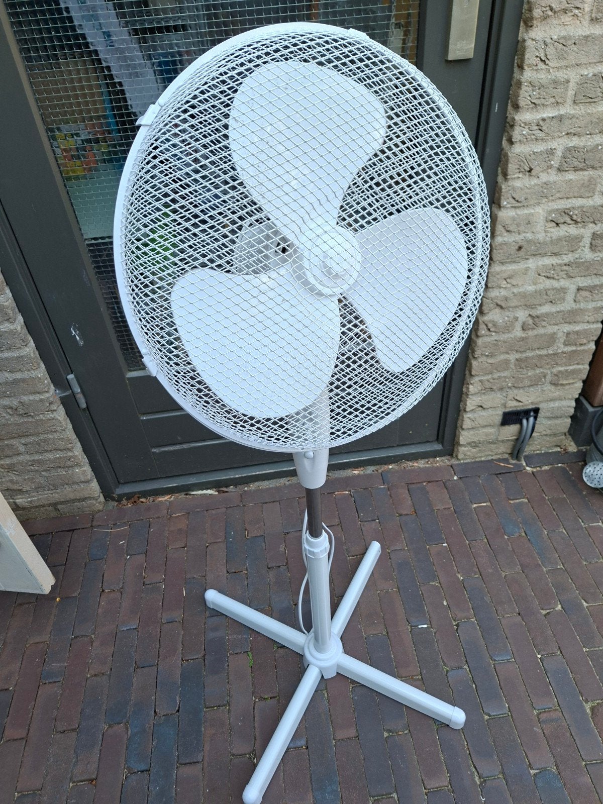 GRATIS VENTILATOR, Ophalen