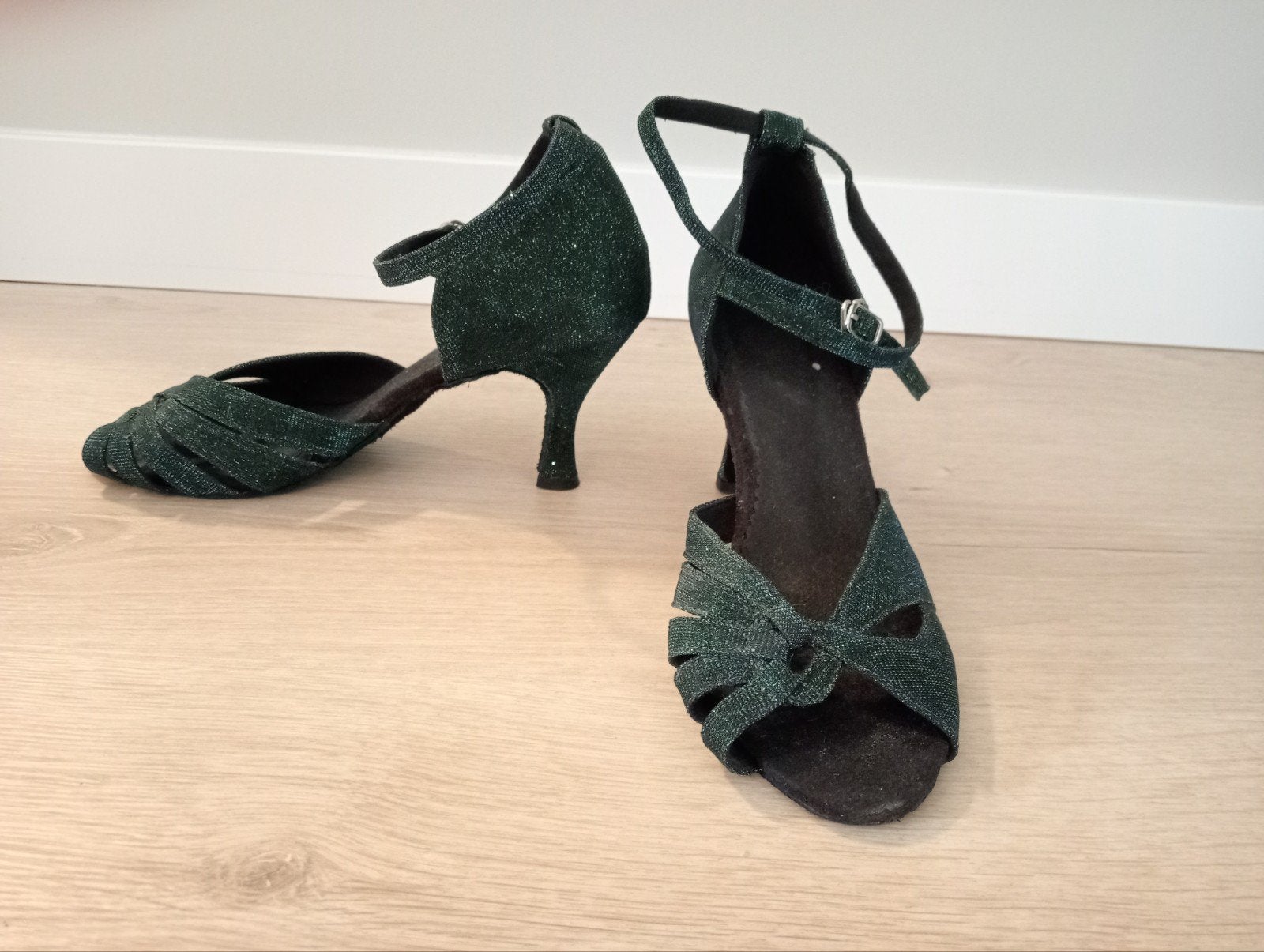 Smaragdgroene dansschoenen met glitters, maat 38, Sport en Fitness, Dansen, Ophalen of Verzenden, Gebruikt, Schoenen