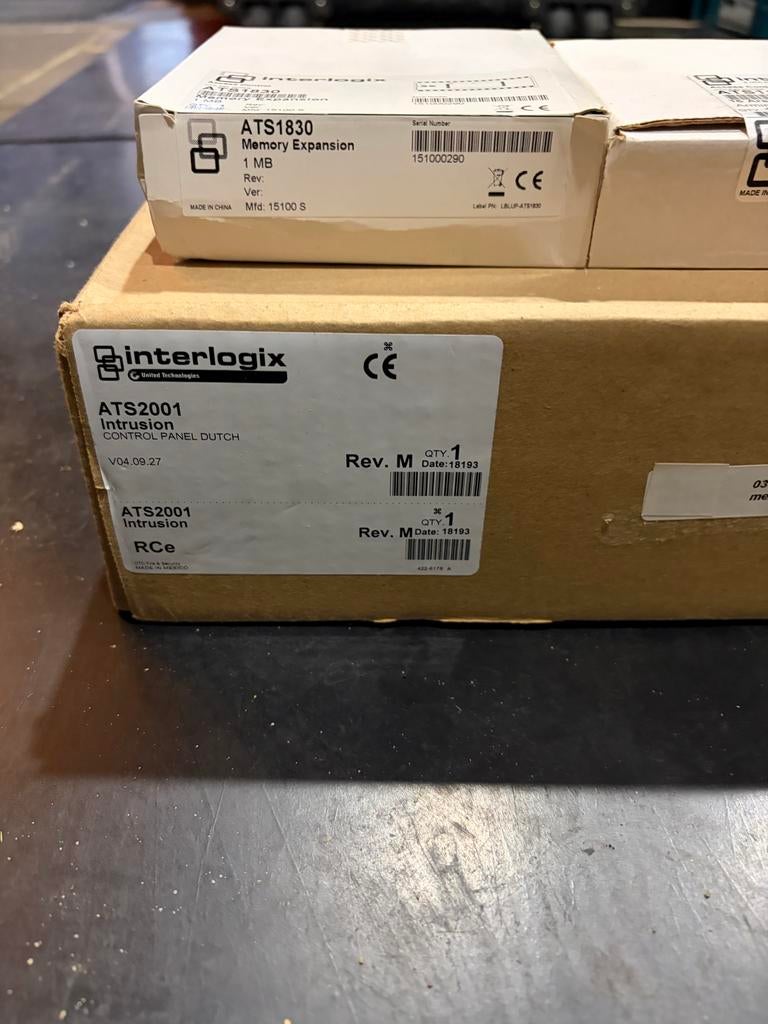 Aritech ATS2001 (classic), ATS1116 en ATS1830, Ophalen, Nieuw, Compleet systeem, Alarmoproep bij centrale