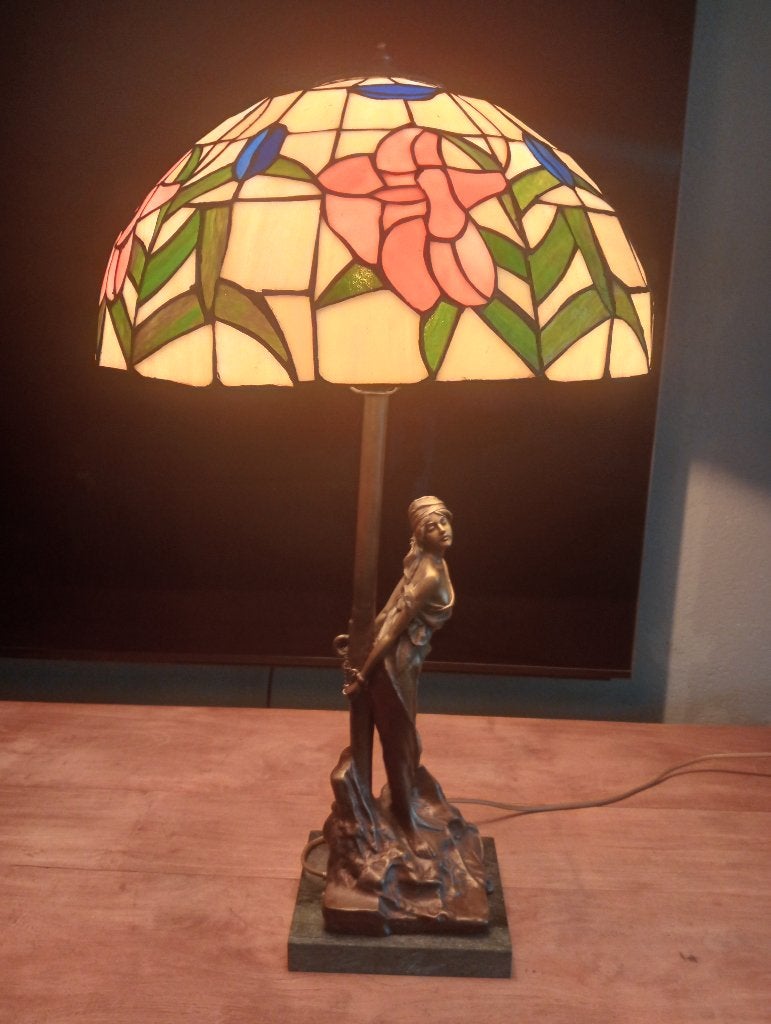 bronzen Tiffany Lady Dame lamp gesigneerd, Ophalen, Zo goed als nieuw, Glas, 50 tot 75 cm