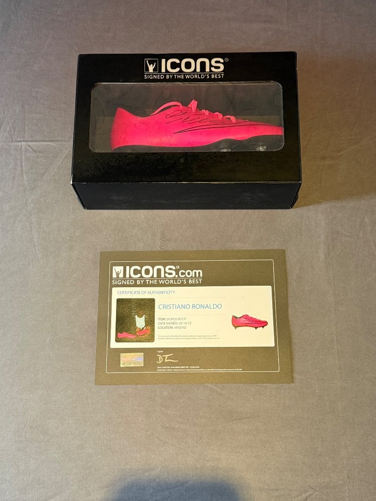 Ronaldo gesigneerde schoen, Ophalen of Verzenden, Nieuw, Buitenlandse clubs, Overige typen