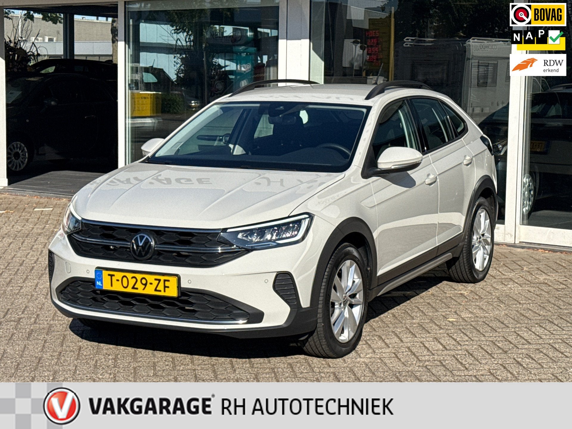 Volkswagen Taigo 1.0 TSI Life Org NL, NAP, Auto's, Volkswagen, Gebruikt, Euro 6, 620 kg, Origineel Nederlands