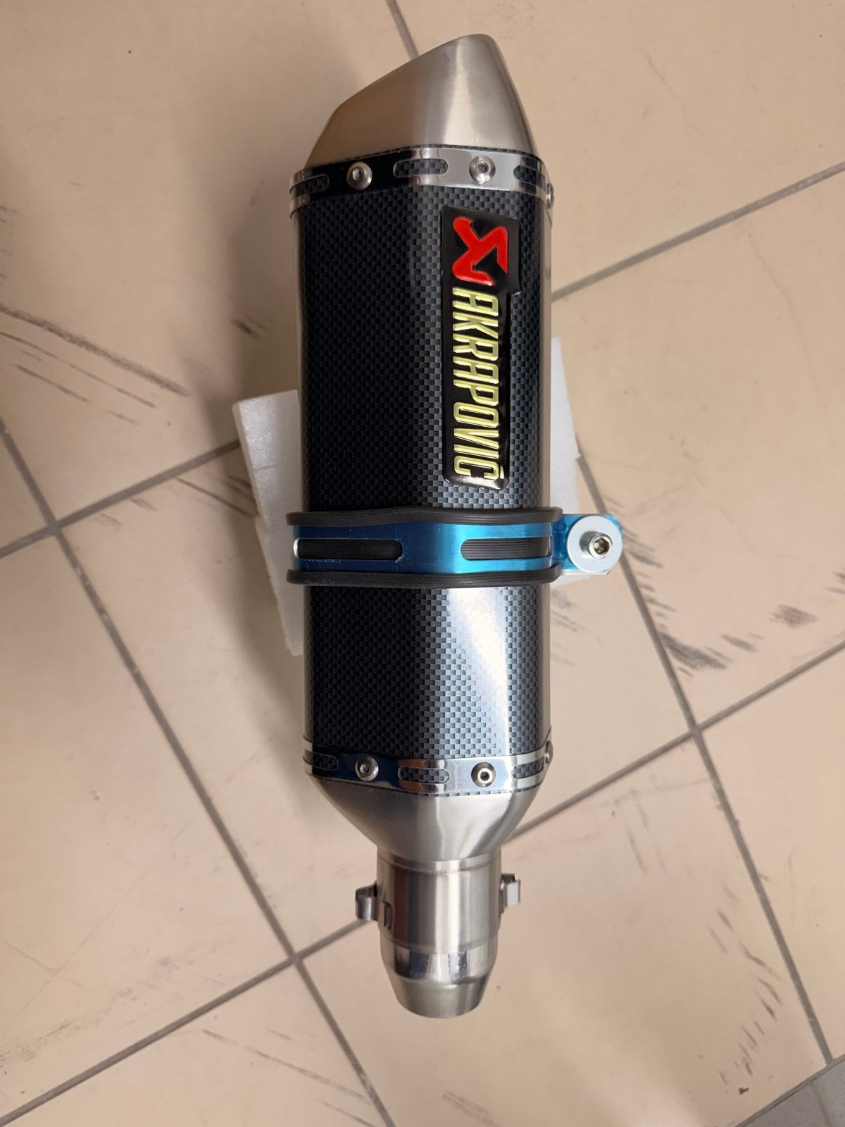 Akrapovic uitlaatdemper - Nieuwstaat, Motoren, Ophalen of Verzenden, Nieuw