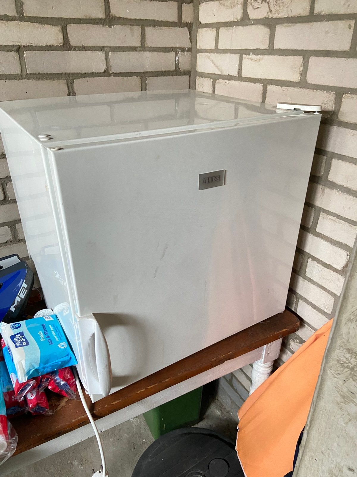 Kleine vriezer, Ophalen, Zo goed als nieuw, Minder dan 60 cm, Minder dan 85 cm