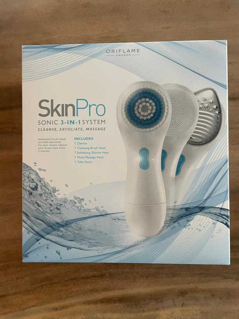 Skin Pro sonic reiniging apparaat borstel nieuw, Ophalen of Verzenden, Nieuw, Gehele gezicht, Reiniging