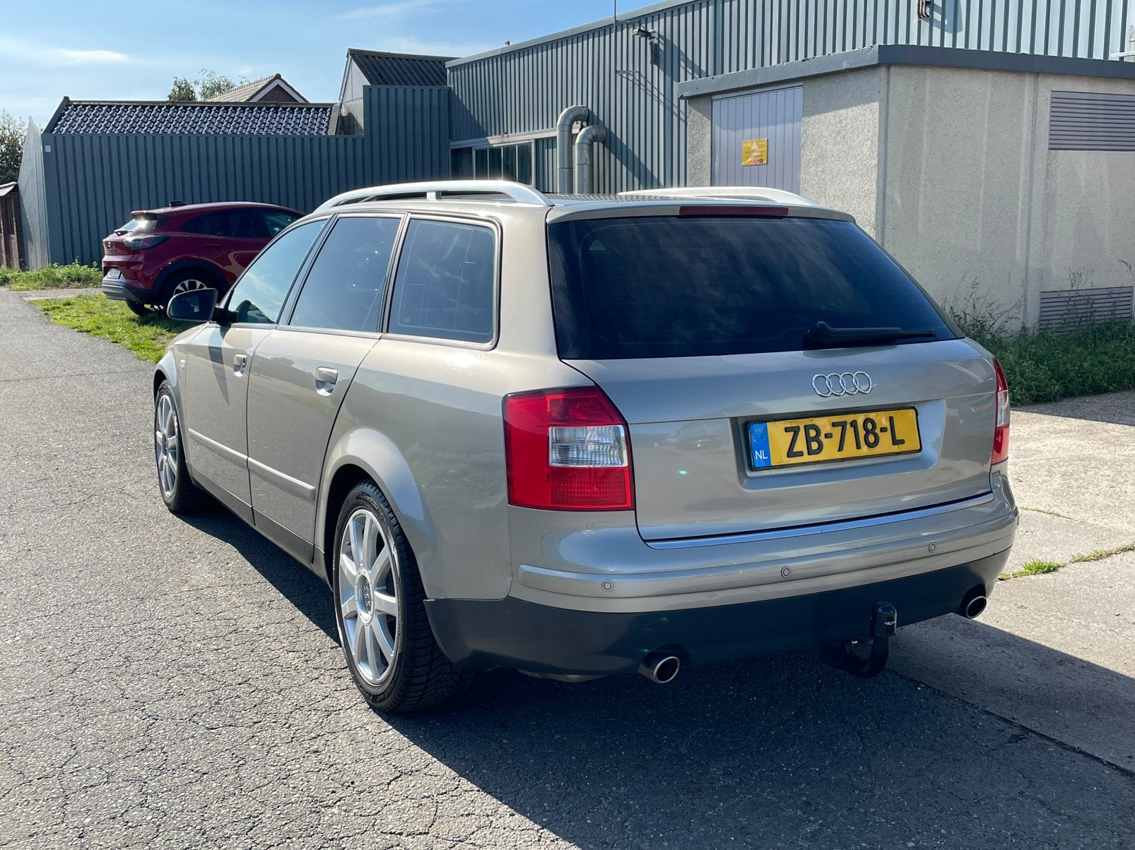 Audi A4 Avant 3.0L V6 • VOLL OPTIES • YOUNGTIMER • TREKHAAK!, foto 2
