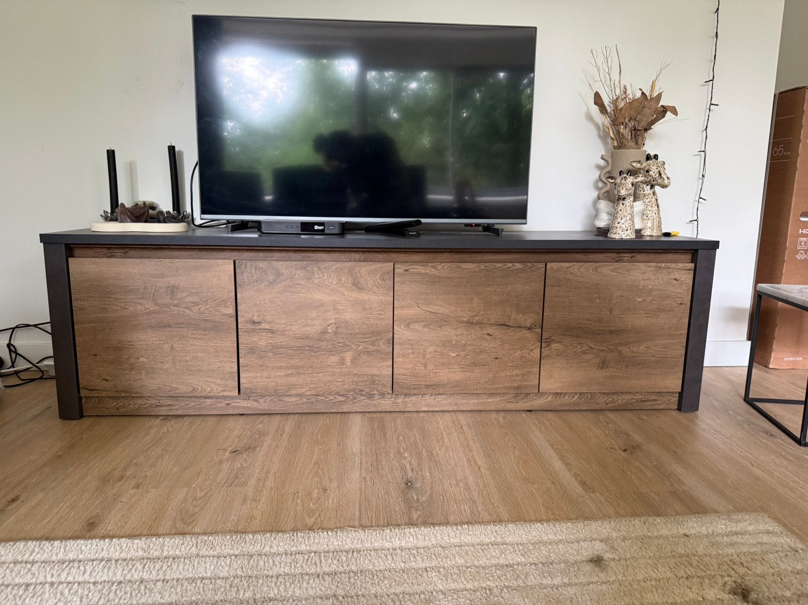 TV-meubel, Ophalen, 150 tot 200 cm, Zo goed als nieuw, Minder dan 100 cm