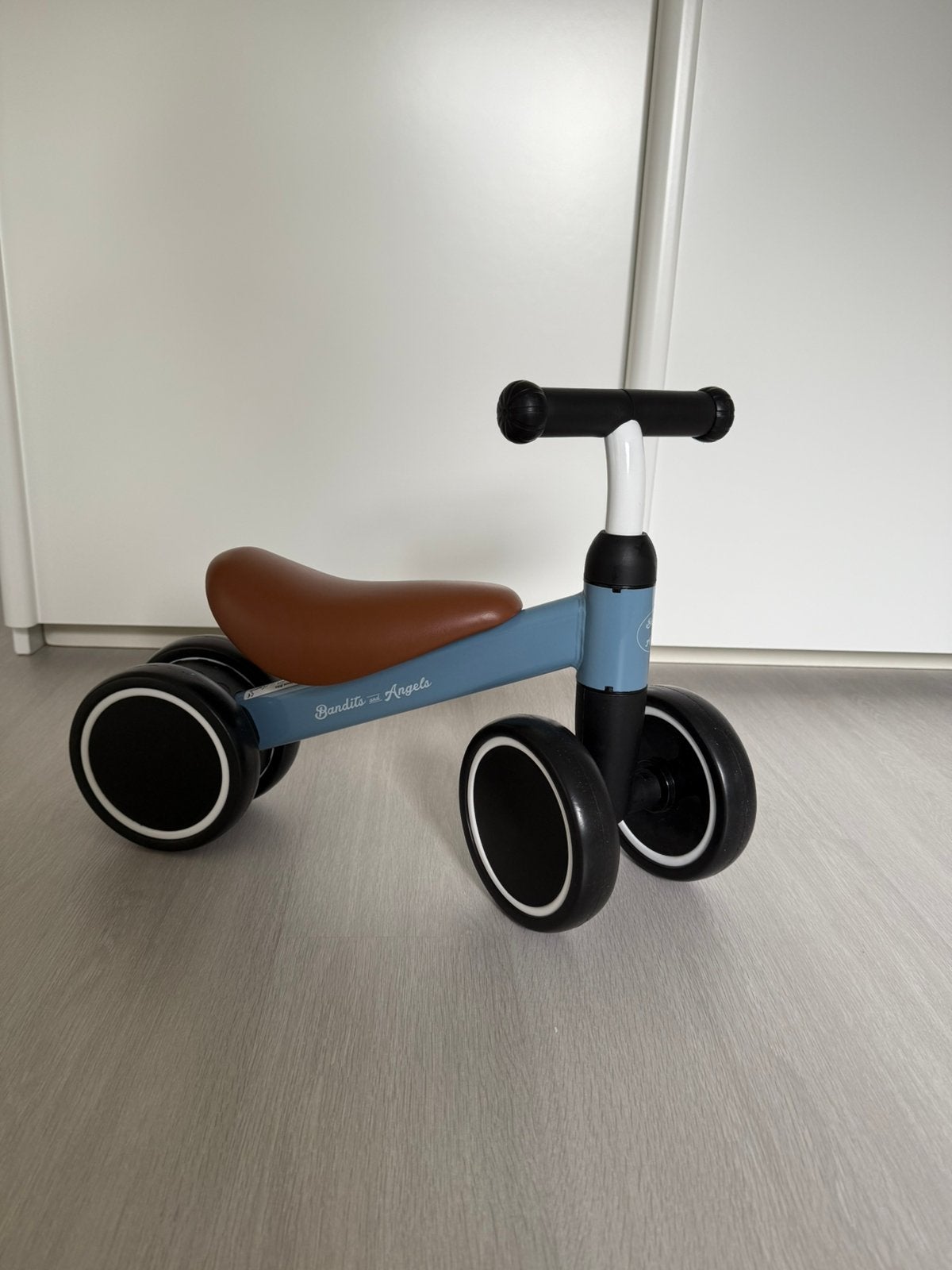 Bandits & Angels loopfiets, Ophalen, Zo goed als nieuw, Loopfiets