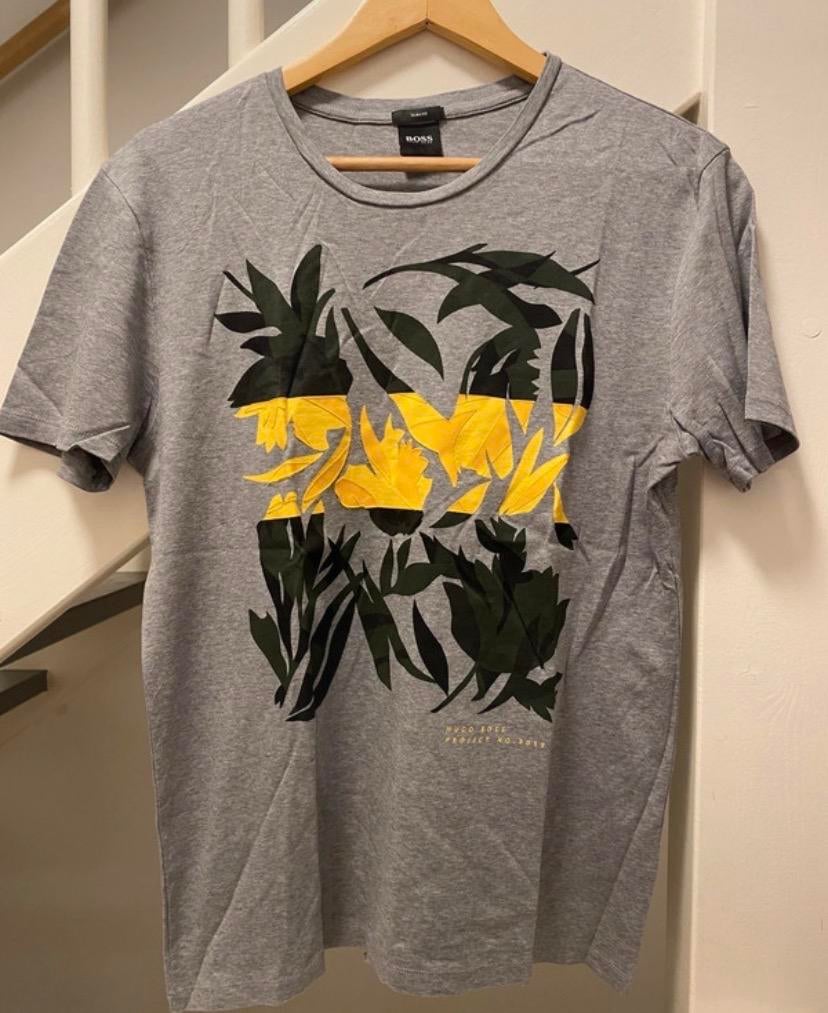 Hugo Boss Slim Fit T-shirt met print, Ophalen of Verzenden, Zo goed als nieuw, Maat 48/50 (M), Grijs