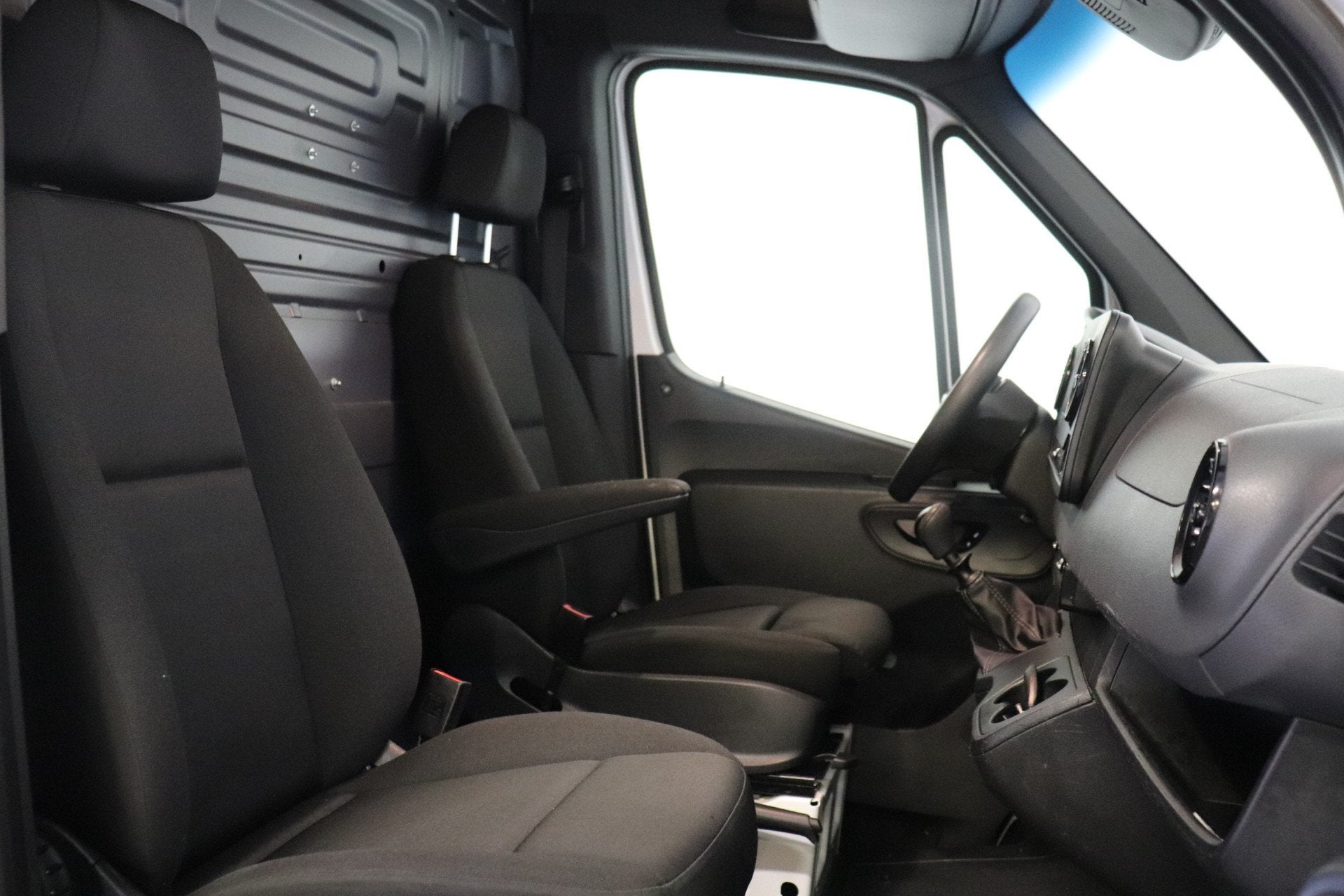 Mercedes-Benz Sprinter 311 2.2 CDI L2H2 EURO 6 - A/C Climate, Auto's, 13 km/l, Gebruikt, 4 cilinders, 2102 kg