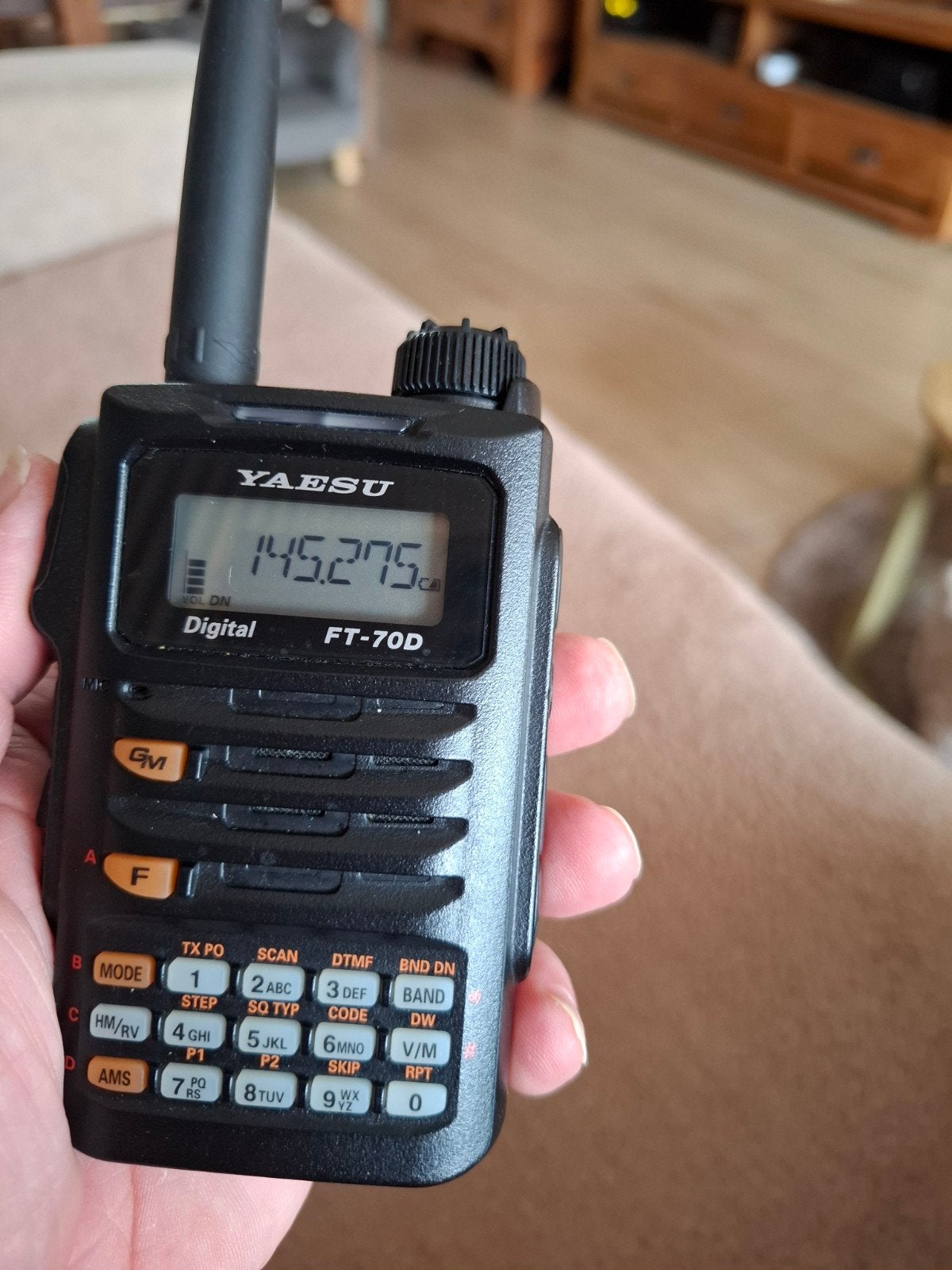 Yaesu FT-70D Portofoon met C4FM, 2 accu's en lader, Telecommunicatie, Ophalen