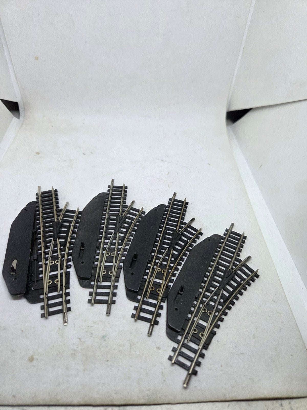 Minitrix 4953 24° rechter handwissels (per stuk), Overige merken, Gebruikt, Gelijkstroom, Rails