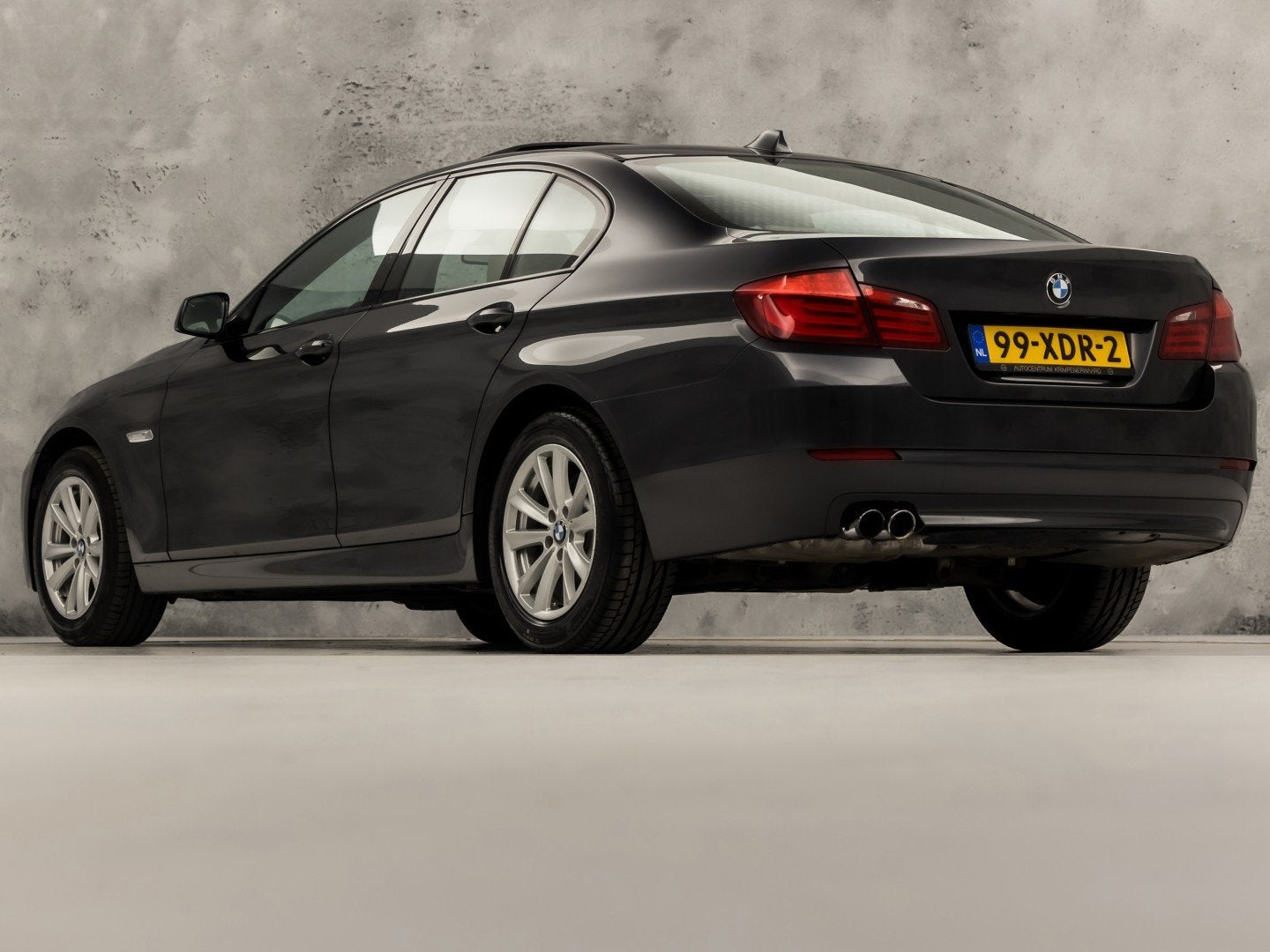 BMW 5 Serie 528i High Executive 245Pk Automaat (SCHUIFDAK, G, Auto's, BMW, Automaat, Gebruikt, Zwart, Bedrijf