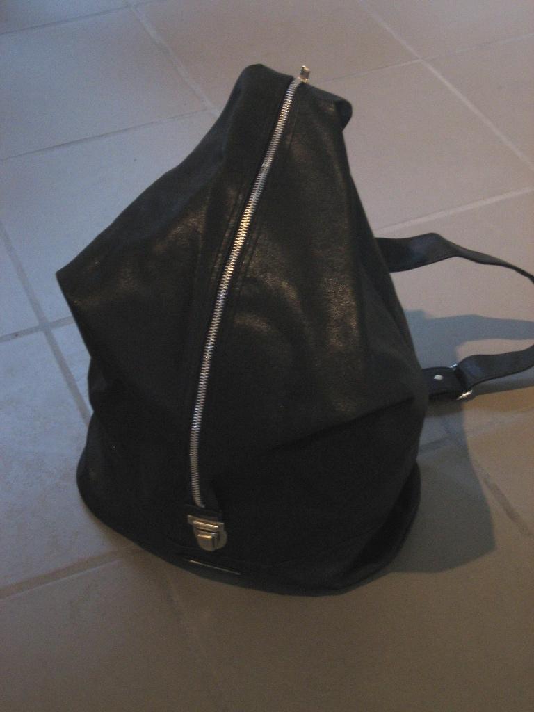 Zeer mooie ruime lederlook schoudertas AXEL DAVID, snazzeys, Verzenden, Nieuw, Zwart, Shopper