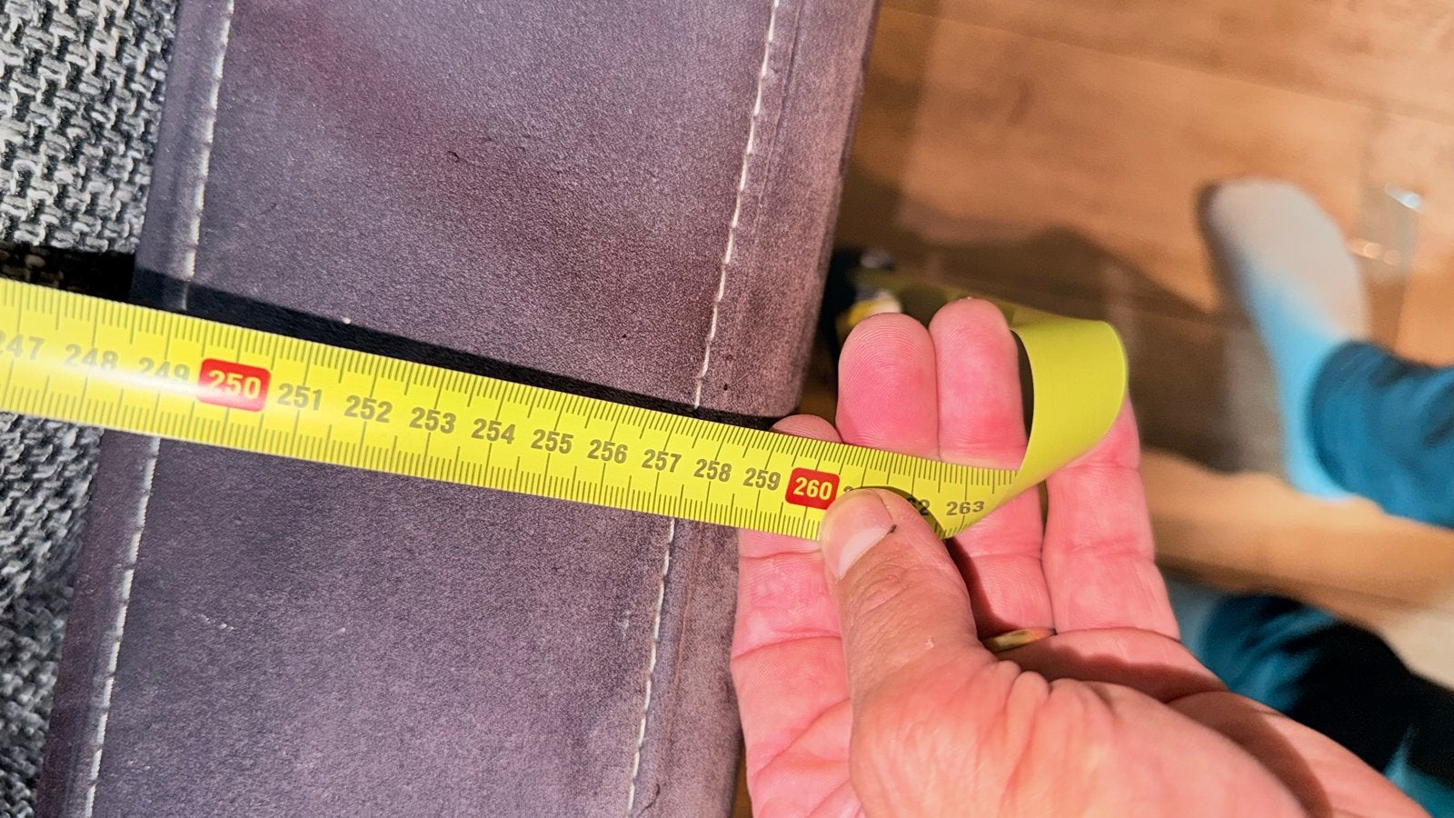 Comfortabele Hoekbank met Opbergruimte en Slaapfunctie, Ophalen, 250 tot 300 cm, Gebruikt, Hoekbank
