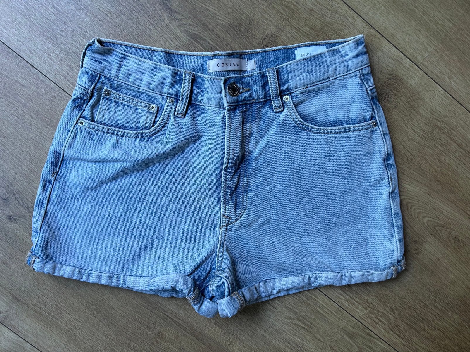 Costes spijkershort - nieuw, Kleding | Dames, Ophalen of Verzenden, Zo goed als nieuw, Blauw, W28 - W29 (confectie 36)