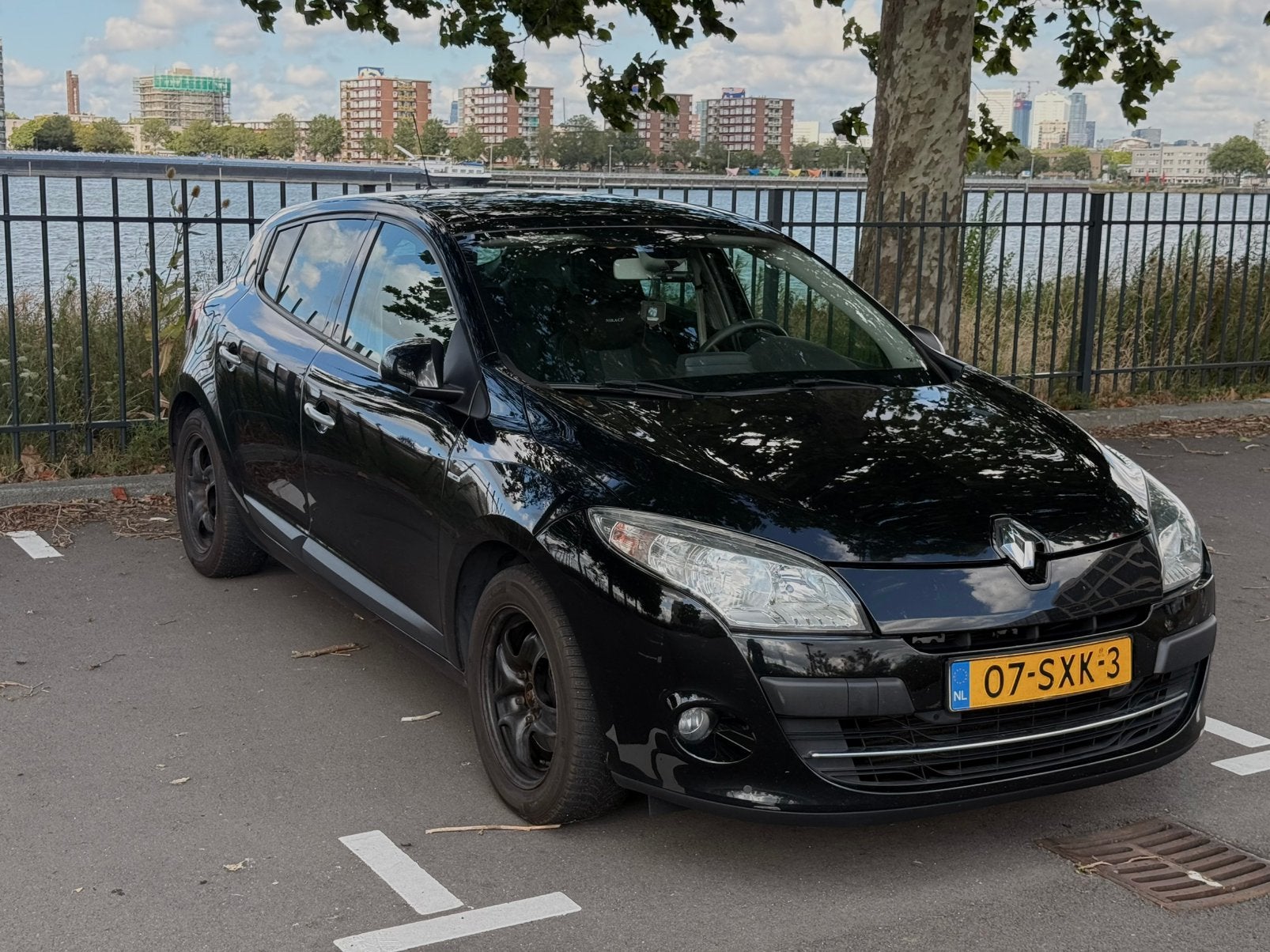 Renault Mégane TCE , NAP,BOSE, PANO Hatchback 2012 Zwart, Auto's, Renault, Particulier, Mégane, Panoramadak, Benzine, B, Hatchback