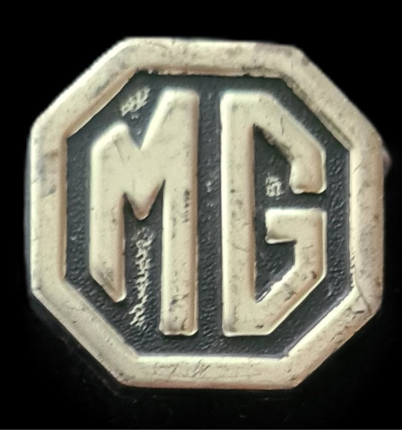 M.G. broche- zwart kunststof, Verzenden, Gebruikt, Transport, Speldje of Pin