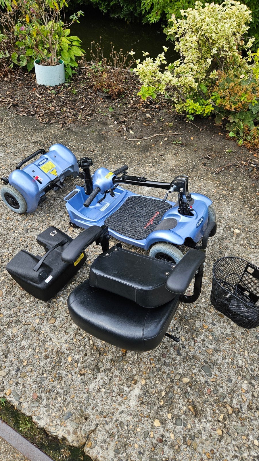 Scootmobiel Mango, opvouwbaar en deelbare kleine scootmobiel, Ophalen, Inklapbaar, Zo goed als nieuw, Elektrische rolstoel