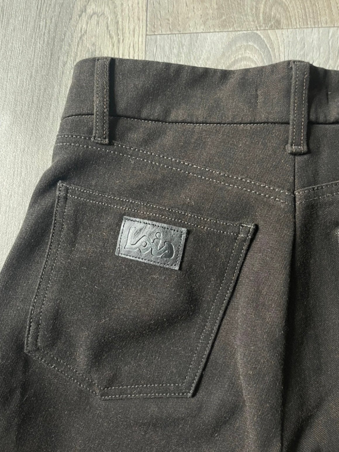 Lois River Lux Brown nieuwe broek - maat 26, Bruin, Verzenden, Zo goed als nieuw, Maat 34 (XS) of kleiner