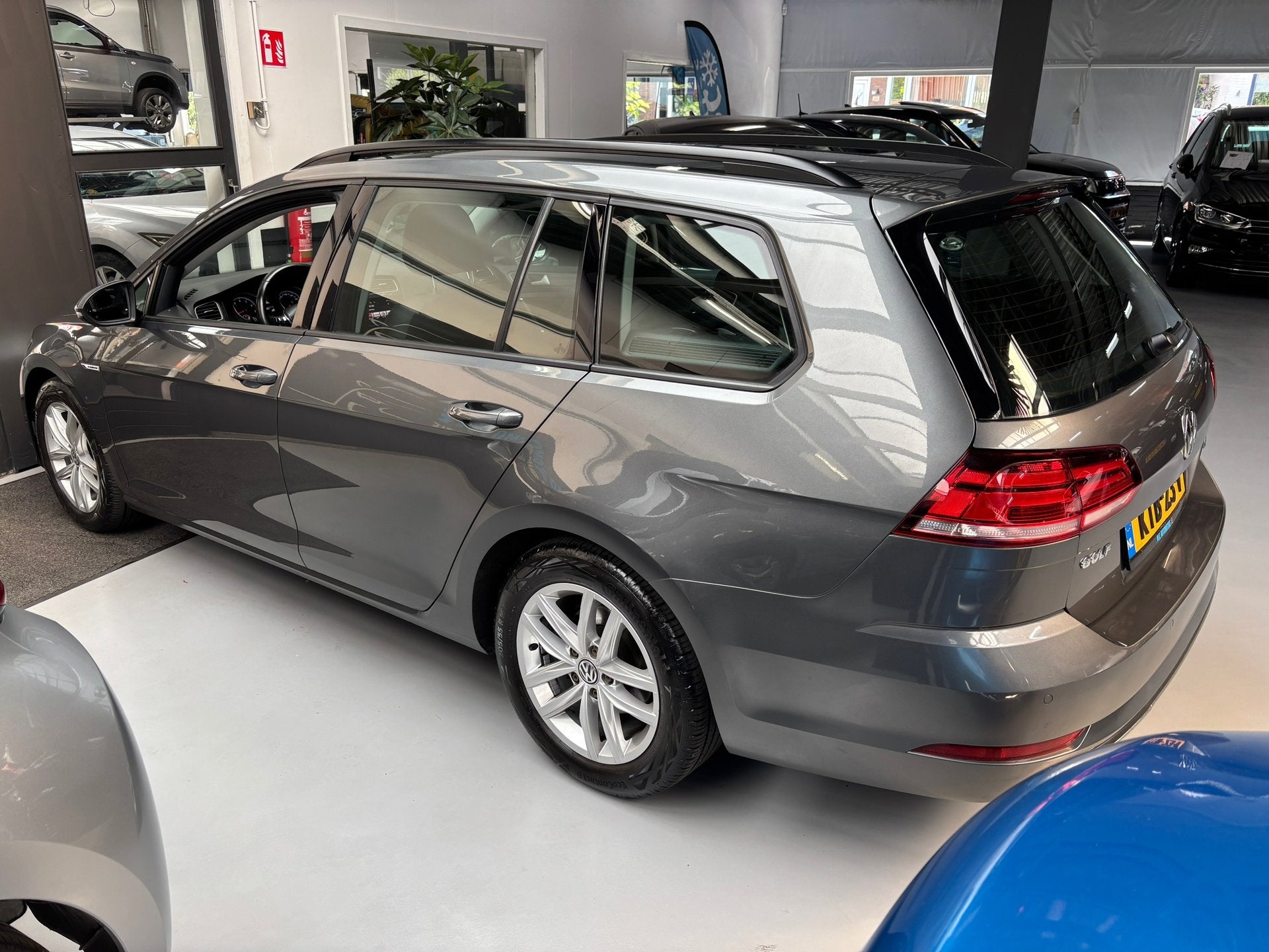Volkswagen Golf Variant 1.5 TSI Comfortline Business / Camer, Auto's, Stof, 4 cilinders, Met garantie (alle), Automatische klimaatregeling