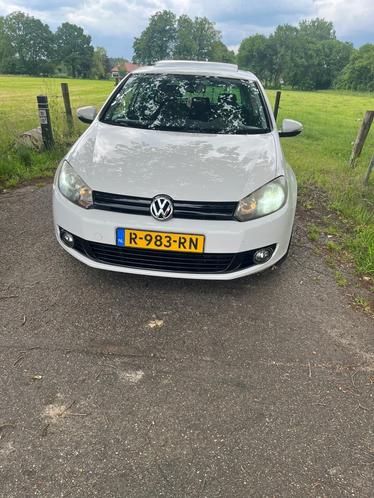 Volkswagen Golf 1.4 16V 59KW 5D 2009 Wit, Auto's, Volkswagen, Particulier, Golf, Benzine, Hatchback, Handgeschakeld, Geïmporteerd