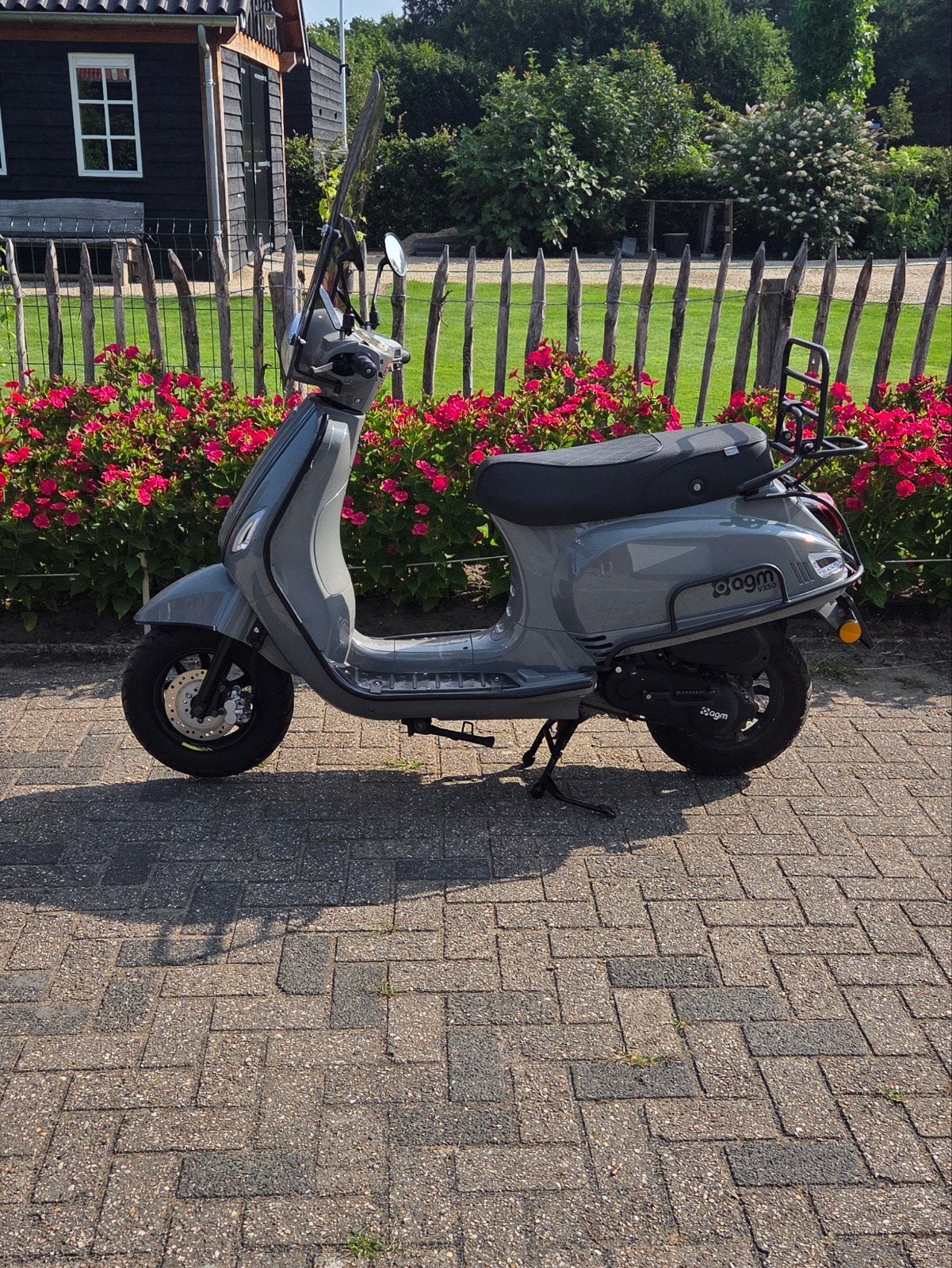 agm vxi 50 Nardo Grey snorscooter, Ophalen, Zo goed als nieuw, Benzine, Overige merken