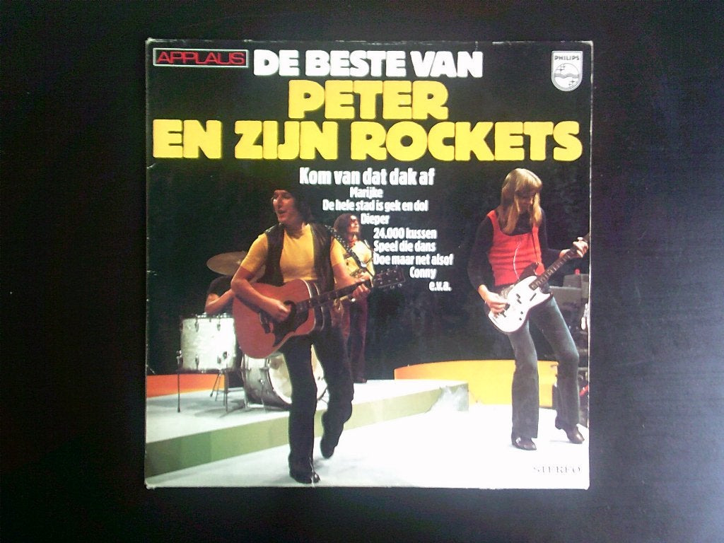 Foto 5 van volle platenkoffer met nederlandse lp,s