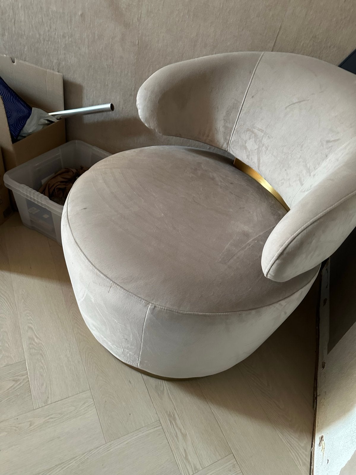 Richmond Interiors fauteuil, beige velours, Huis en Inrichting, Stoelen, Ophalen, Gebruikt, Overige kleuren, Eén