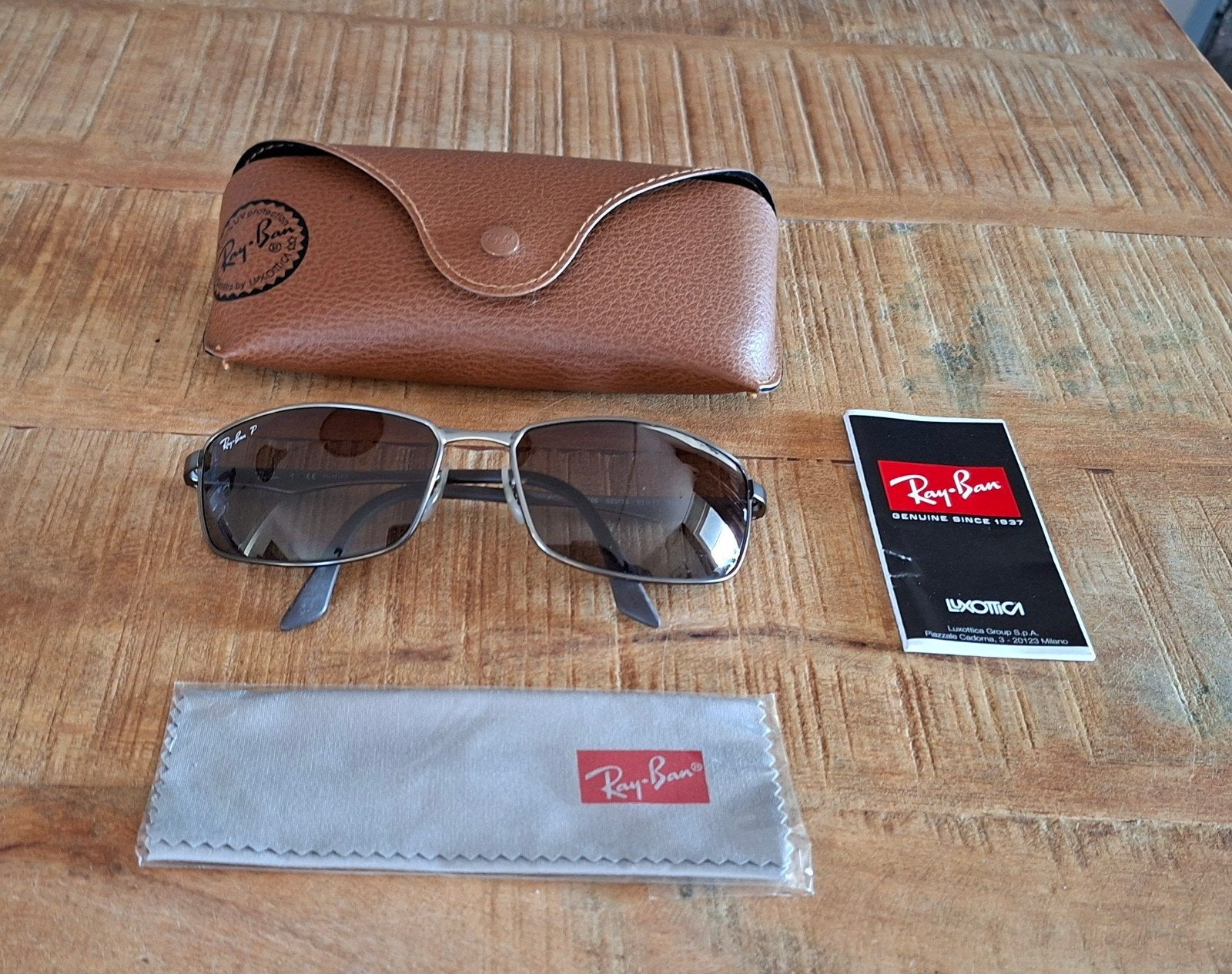 rayban rb3498 Zonnebril, Ophalen of Verzenden, Zo goed als nieuw, Zwart, Ray-Ban