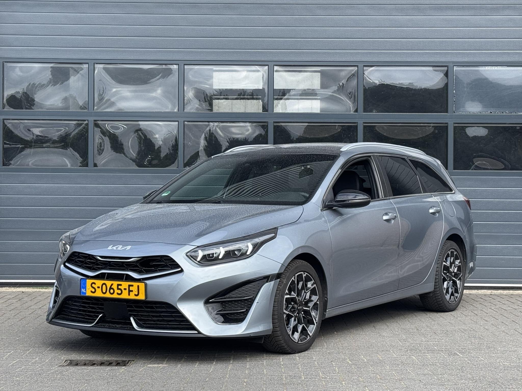 KIA CEED SPORTSWAGON 1.5 T-GDI GT-LINE I SCHUIF/KANTELDAK I, Gebruikt, 4 cilinders, Met garantie (alle), 160 pk