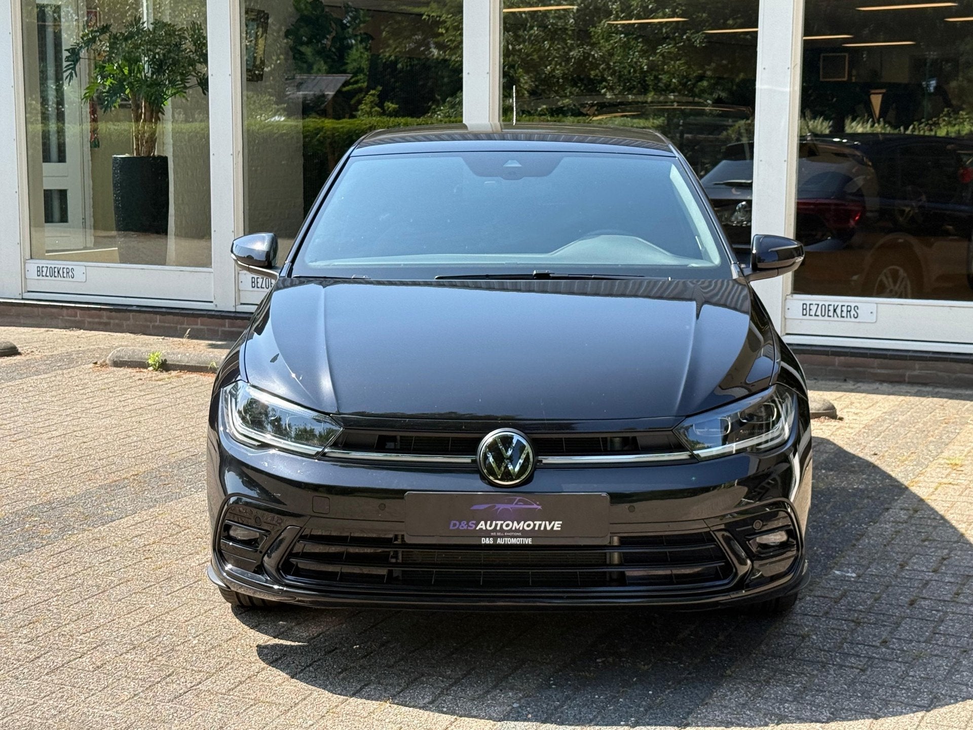 Foto 3 van Volkswagen POLO 1.0 TSI R-Line Edition