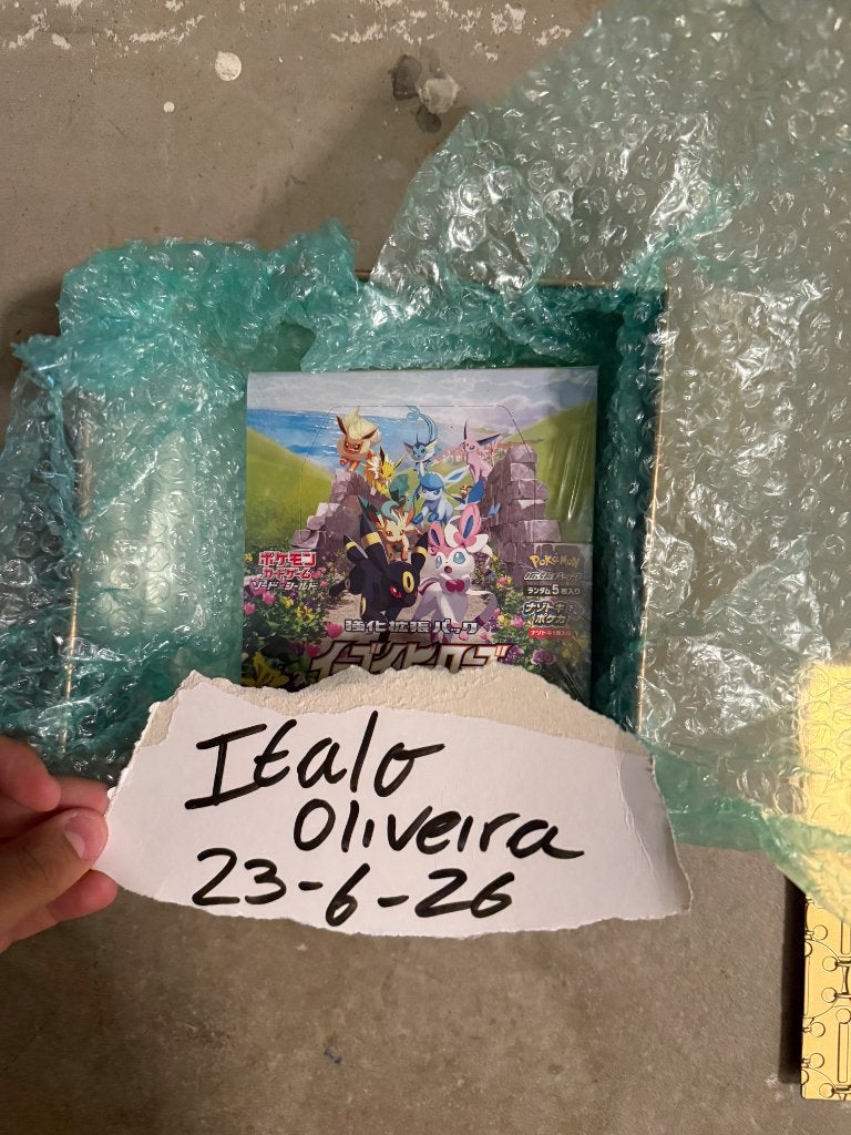 Eevee Heroes booster box (Evolving Skies), Hobby en Vrije tijd, Verzamelkaartspellen | Pokémon, Ophalen of Verzenden, Nieuw, Boosterbox