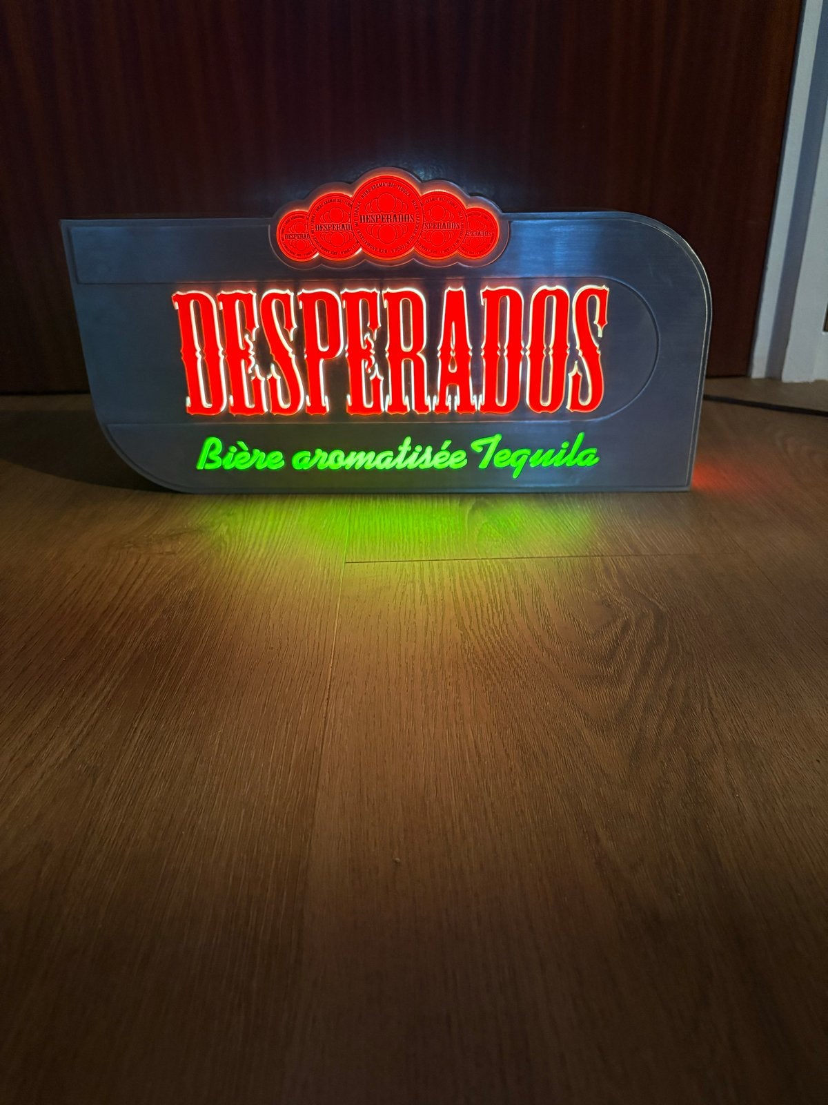 Desperados Lichtreclame - 43,5 cm breed, 22 cm hoog, Ophalen of Verzenden, Gebruikt, Lichtbak of (neon) lamp