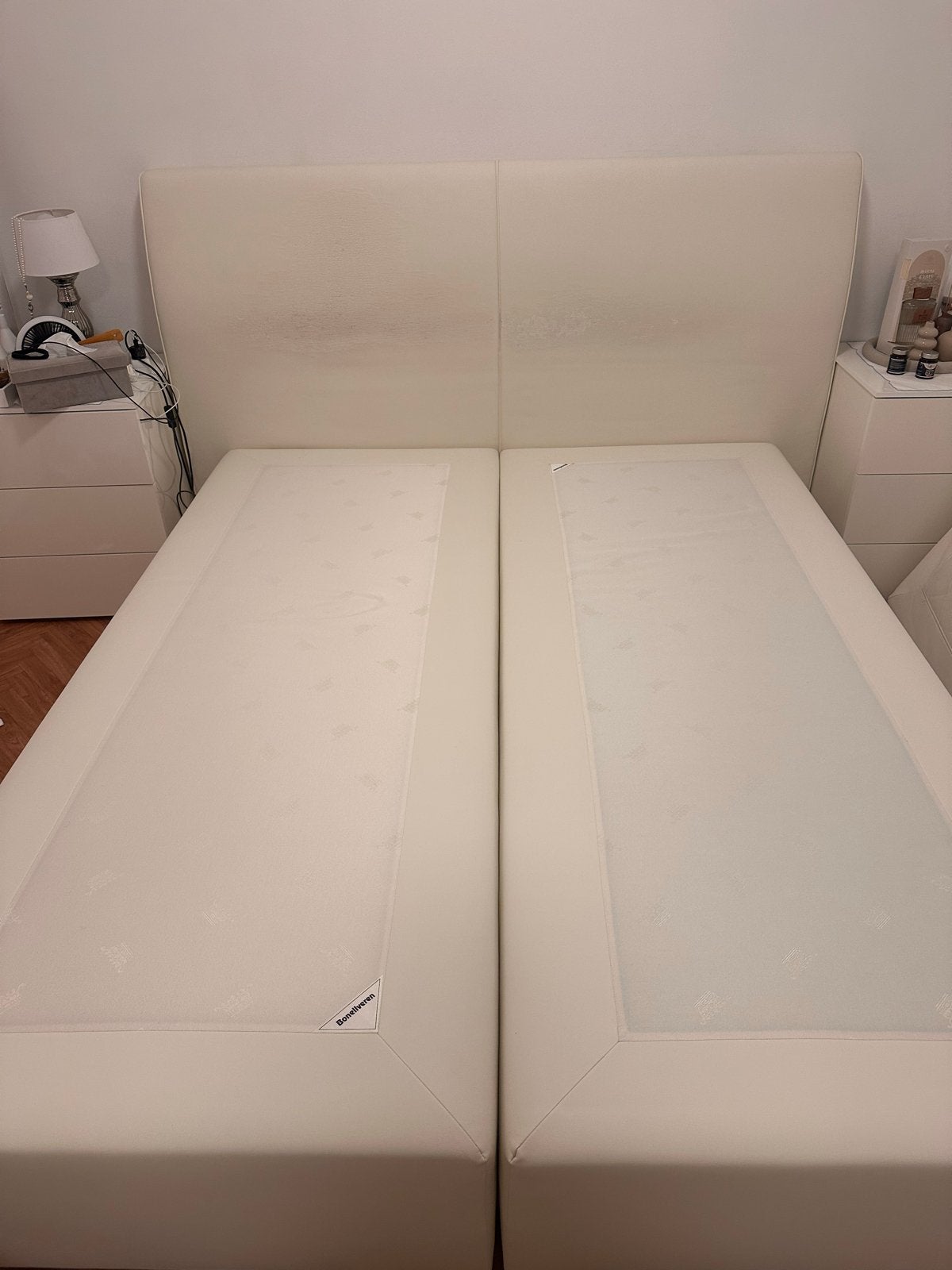 Gebruikte boxspring 160x200 cm met hoofdbord