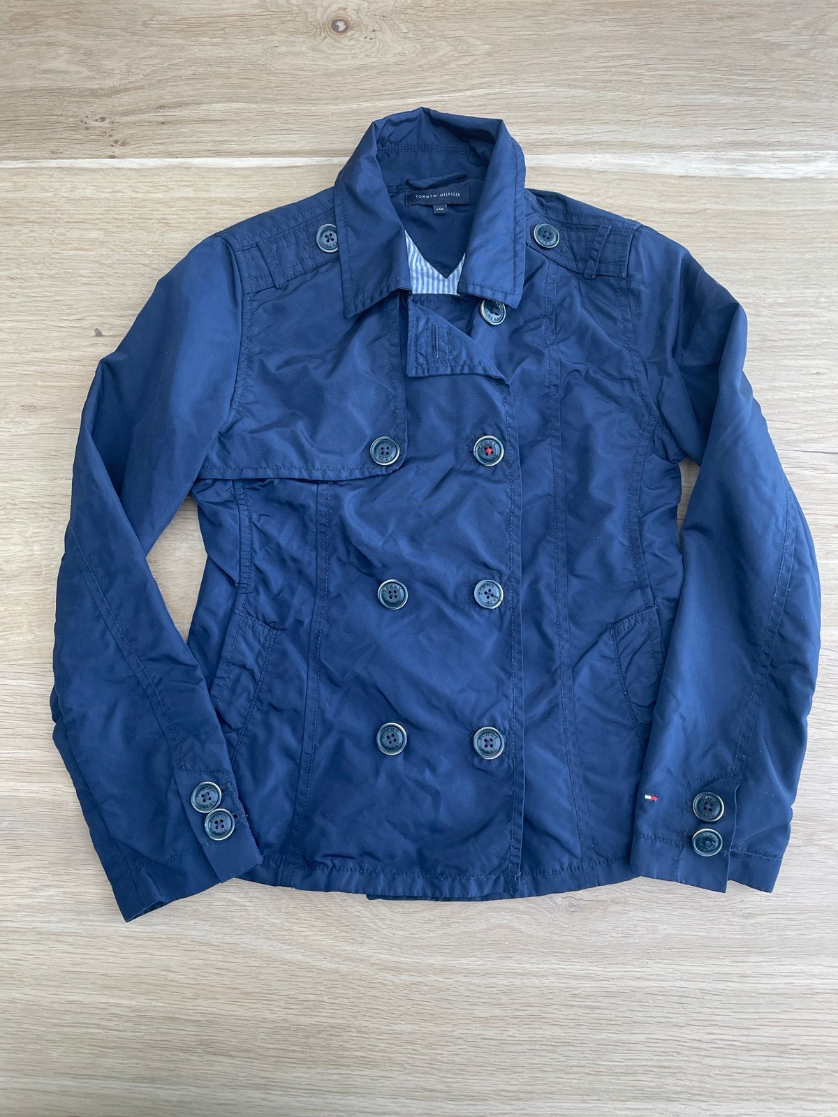Tommy Hilfiger jas maat 140, Ophalen of Verzenden, Zo goed als nieuw, Meisje, Jas