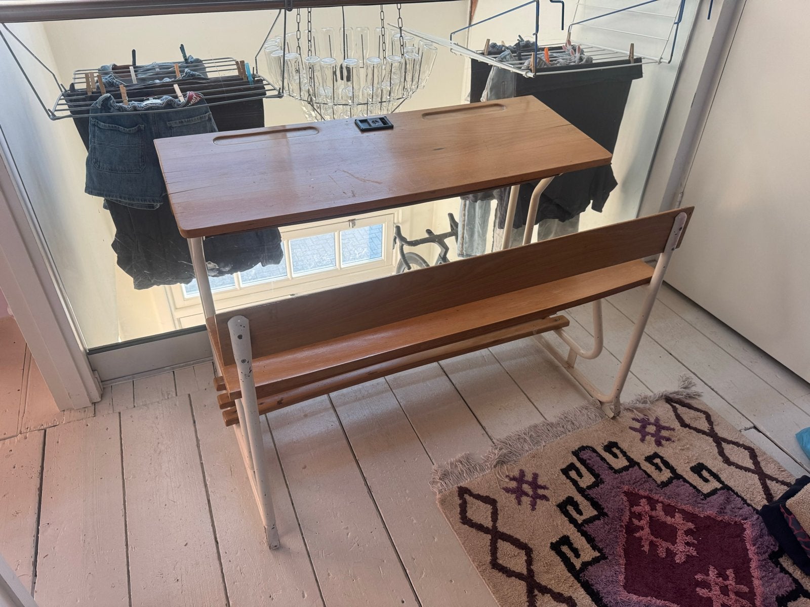 Super leuk vintage schoolbankje, Antiek en Kunst, Antiek | Meubels | Stoelen en Banken, Ophalen