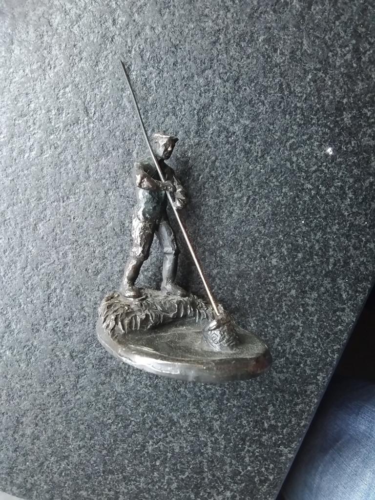 Koperen beeldje "Baggerwerk", Antiek en Kunst, Ophalen of Verzenden
