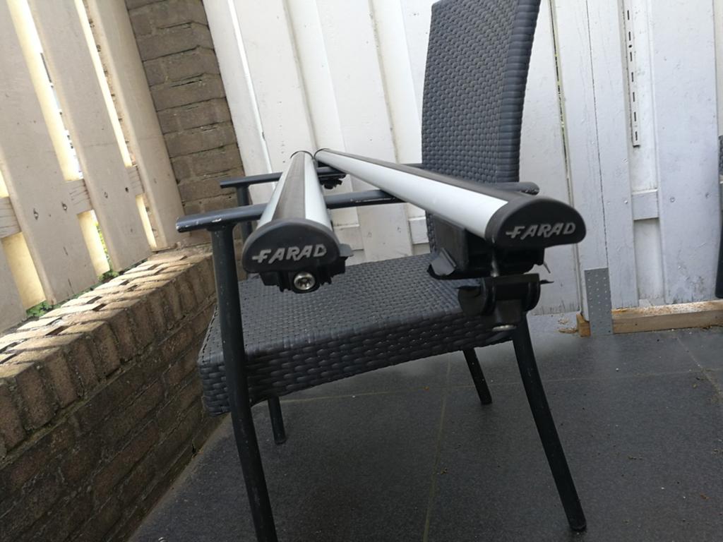 Farad dakdragers voor gesloten dakrails, Auto diversen, Dakdragers, Ophalen