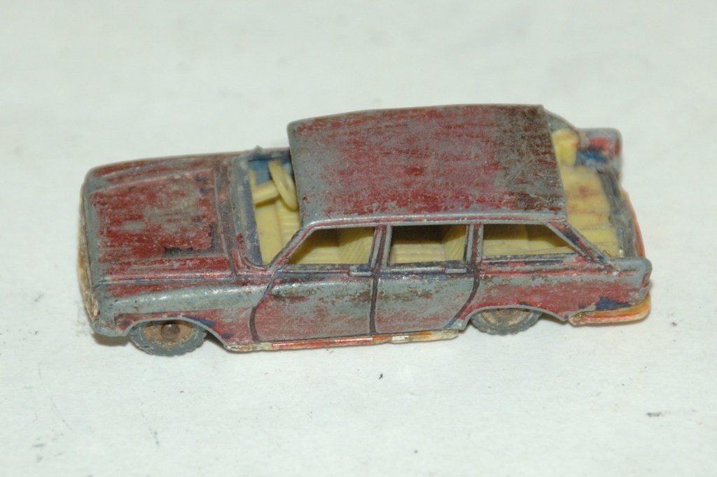 modelauto Ford Zephyr estate car. Made by Husky, Ophalen of Verzenden, Gebruikt, Auto