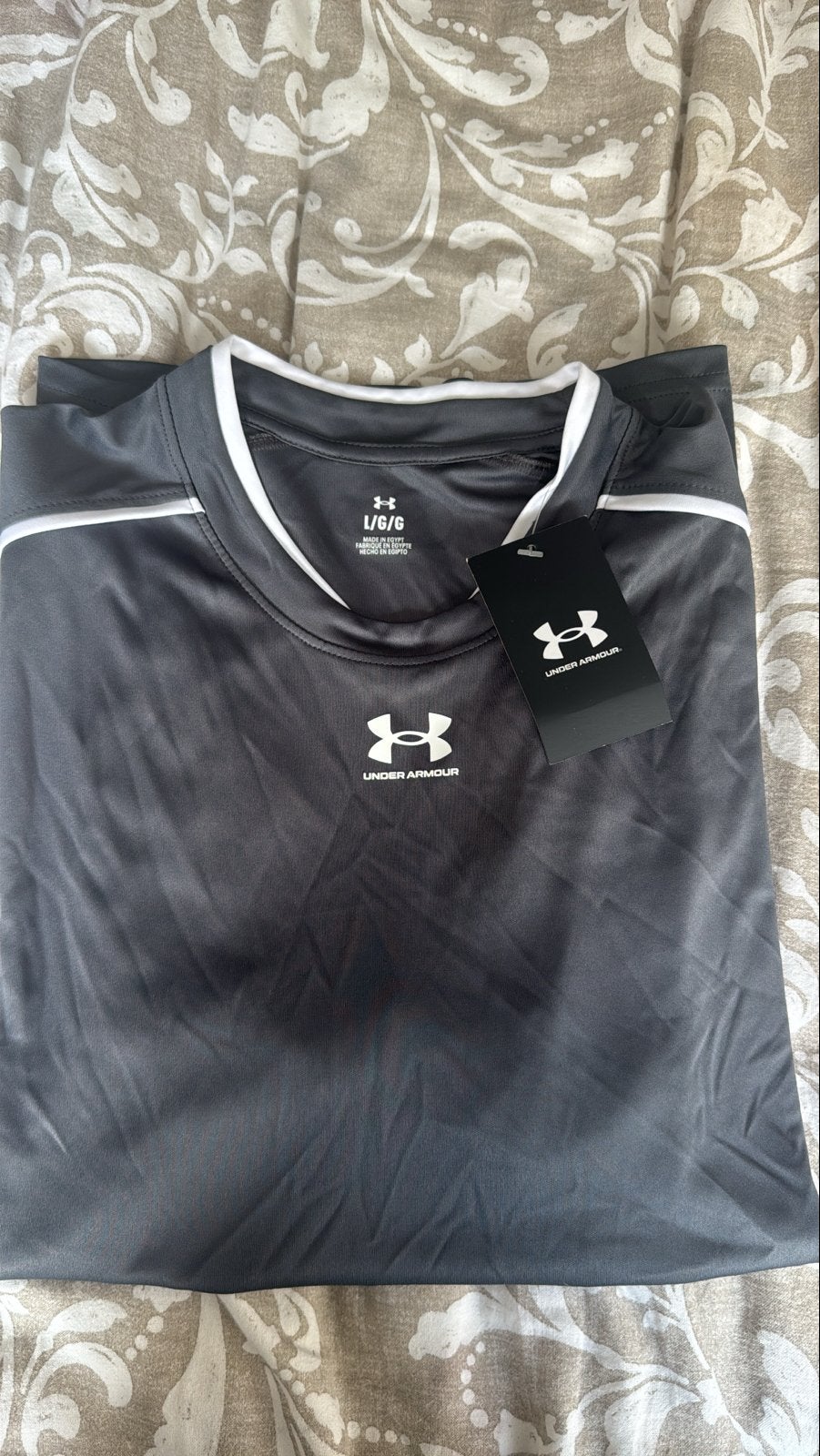 Under Armour Sportshirt - Grijs - Maat L, Maat 52/54 (L), Nieuw, Ophalen of Verzenden, Grijs