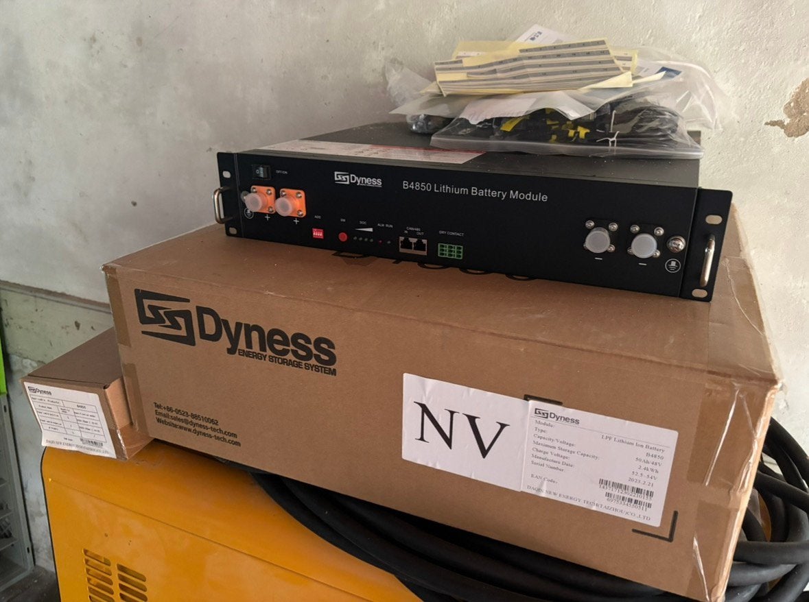 2x Dyness B4850 thuisaccu 4,8 kWh + kabelset, Audio, Tv en Foto, Accu's en Batterijen, Ophalen, Nieuw