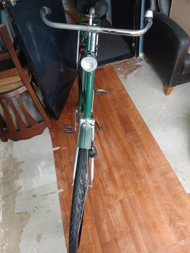 28 inch omafiets, 56 cm of meer, Ophalen, Zo goed als nieuw