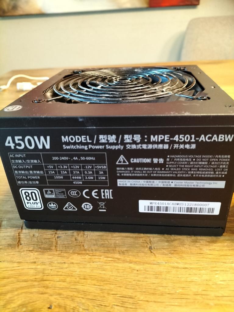 Cooler Master MWE 450 White 230V - V2 Voeding, Computers en Software, Interne voedingen, Ophalen of Verzenden
