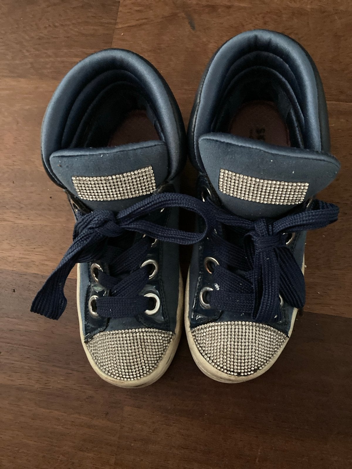 Skechers sneakers met strass steentjes, Gebruikt, Meisje, Schoenen, Ophalen of Verzenden