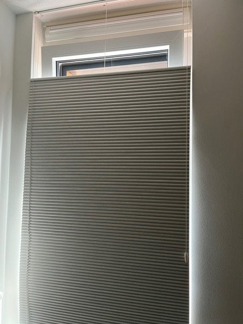 plissé gordijn Top Down lichtgrijs HxB 263x93, Ophalen, 93 cm, Gebruikt, 260 cm