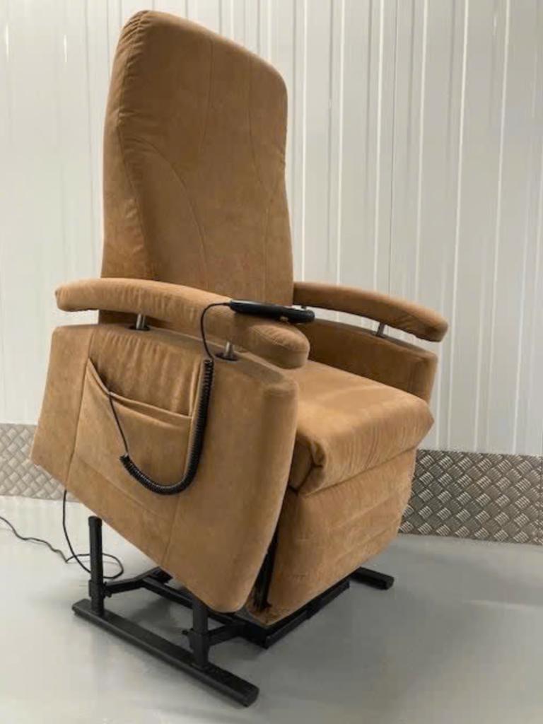 Fitform Vario relax en sta-op stoel, maat M, i.z.g.s., Ophalen, Zo goed als nieuw