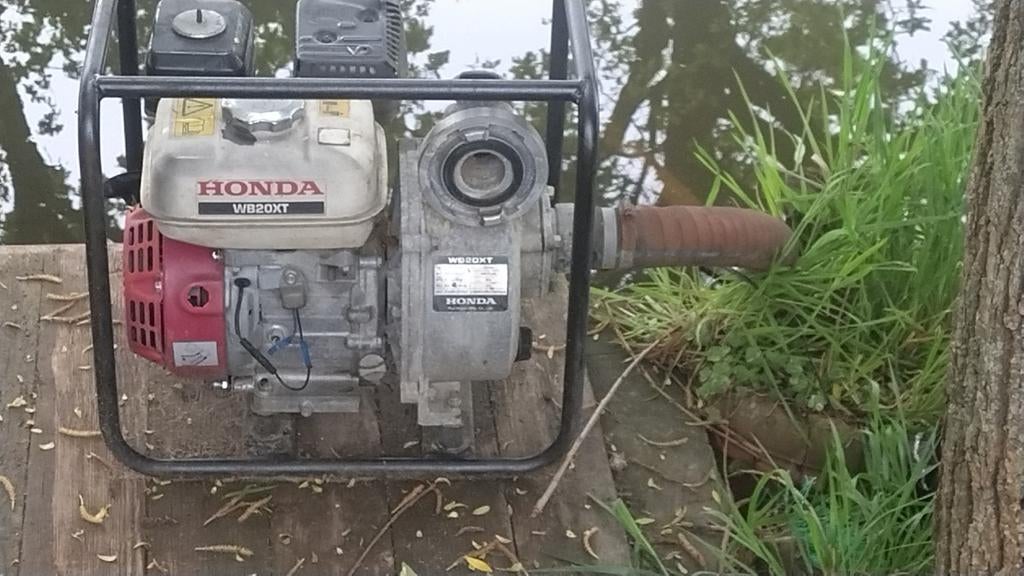 Honda WB20XT 4-takt waterpomp, Tuin en Terras, Waterpompen, Ophalen of Verzenden, Gebruikt, Handmatig, Overige typen