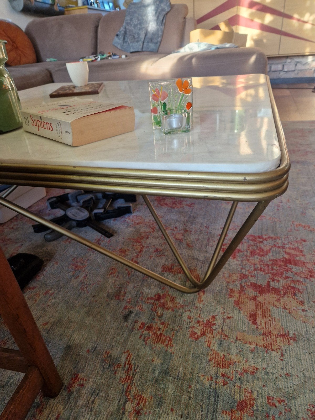 Marmeren salontafel op goud stalen onderstel, Ophalen, Gebruikt, 50 tot 100 cm